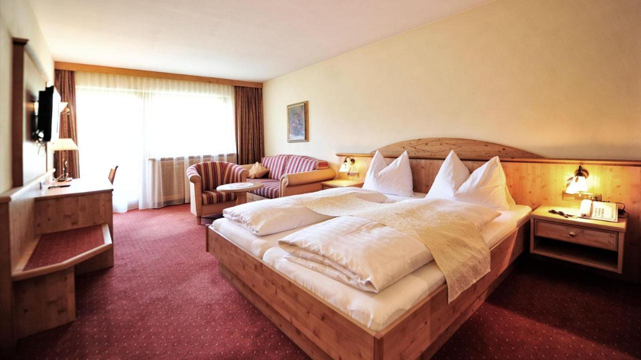 Hotel Koenigsblick By Keyone Fulpmes Ngoại thất bức ảnh